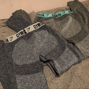 2 pairs gym shark size M